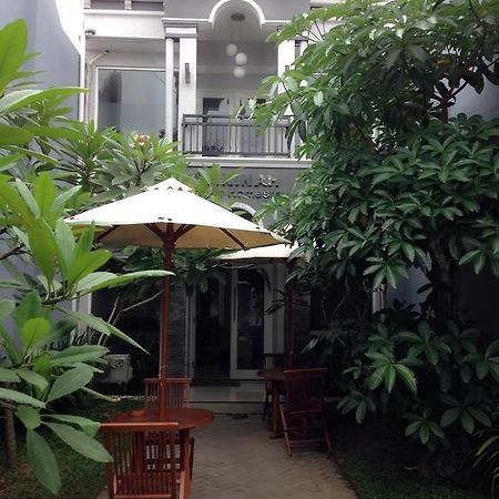 Safa Homestay Yogyakarta Exterior foto